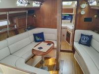 Catalina 380 Click to launch Larger Image