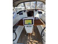 Jeanneau Sun Odyssey 419 Click to launch Larger Image