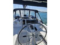 Hunter Aft Cockpit 41 Click to launch Larger Image