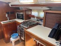 Beneteau 523 Click to launch Larger Image