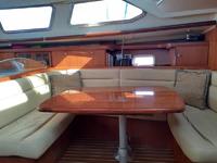 Hunter 44ds Click to launch Larger Image