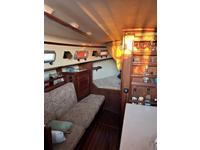 Island Packet 27 Click to launch Larger Image