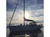 Jeanneau 45 DS Sun Odyssey  deck Salon