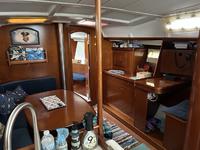 Beneteau Oceanis 393 Click to launch Larger Image