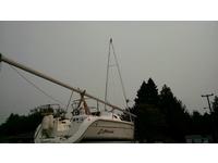 Hunter 27 Click to launch Larger Image