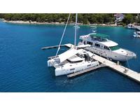 Lagoon 42 Click to launch Larger Image