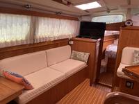 Catalina CM440 Click to launch Larger Image