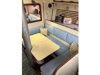 Morgan Out Islander sloop Click to launch Larger Image