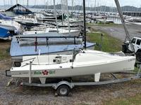 Beneteau First 18 SE Click to launch Larger Image