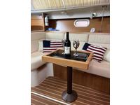 Catalina 309 Click to launch Larger Image