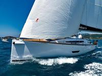 2021 BARCELONA Outside United States 393 ELAN E5