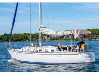 1984 East Hampton New York 35 Endeavour 35