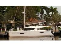 2016 Fort Pierce Florida 44 Fountaine Pajot Helia Owners Version