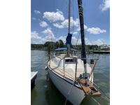 1975 Yorktown Virginia 32 O'Day 32 Center Cockpit Cruising Sailboat