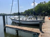 1979 Deltaville Virginia 42 Pearson 424