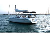 1994 Winthrop Massachusetts 32 Catalina 320 Wing Keel