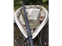  New Bloomfield Missouri 17 boston whaler 5.2