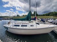 1983 Rocky Fork Lake East Shore Marina Ohio 25 Catalina 25'