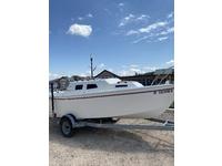 2002 Custer South Dakota 19' International Marine West Wight Potter