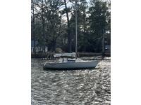 1977 Mathews Virginia 24 Ron Holland Designed Kiwi