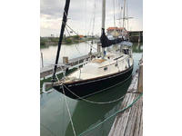 1977 Aransas Pass Texas 32 Bristol Sold 32 Yawl