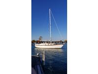 1978 Sailing inc 5401 nmarginal in cradle Ohio 37.5 Endeavour B model v berth