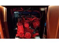 Beneteau Oceanis 331 CB Click to launch Larger Image