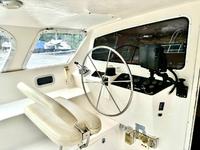 Perry 43 2002 Click to launch Larger Image